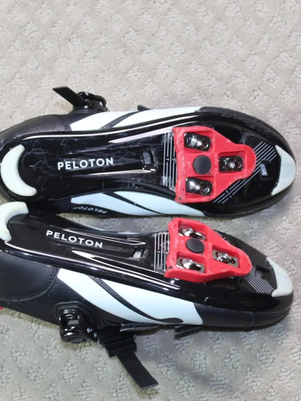 Peloton Cycling Shoes (Black/White) - Size 41/Men's 8/Women's 10